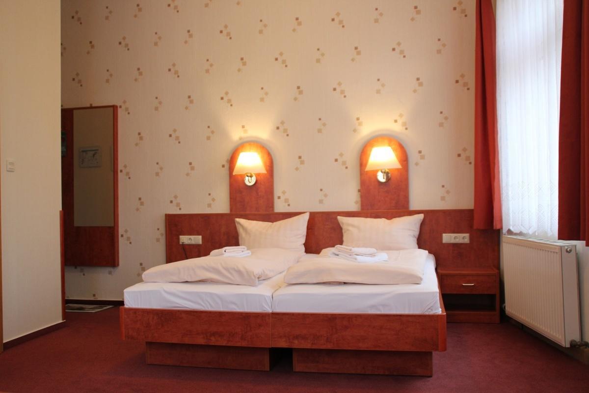 Hotel Thueringer Hof Rudolstadt Exteriör bild